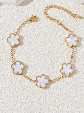 18K Gold Plated Clover Bracelet-Double Sided, Adjustable Lucky Clover